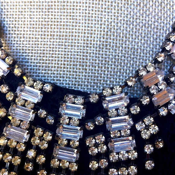 Crystal Vintage Look Necklace - Picture 4 of 4